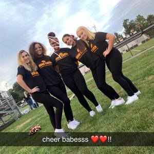 Meet your Posher, Neriah